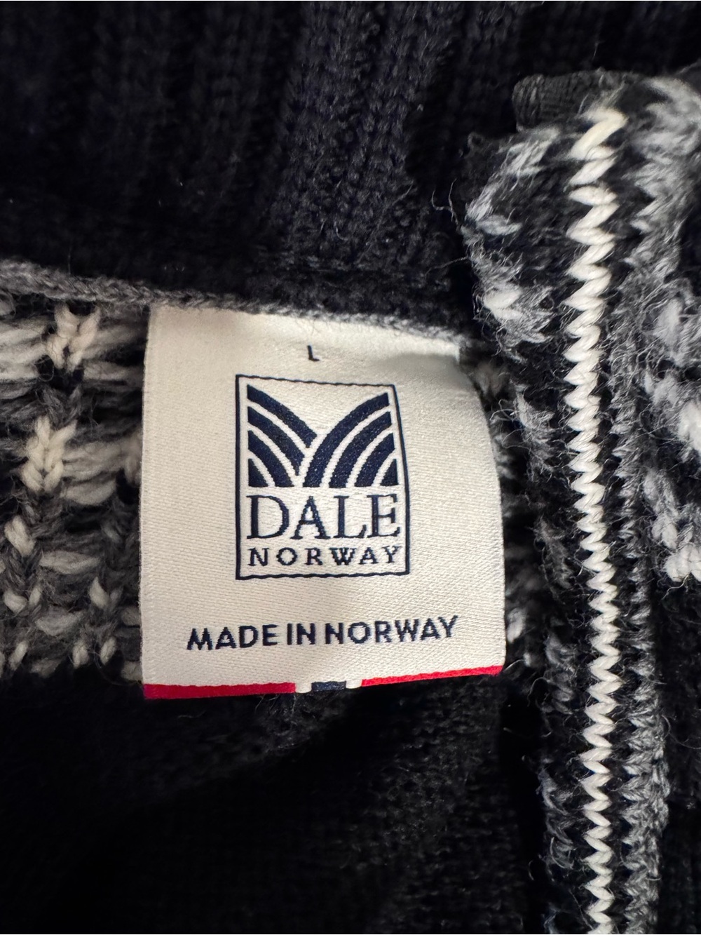 Dale of Norway 100% Wool Double Zip-Up Nordic fair isle Sweater Cardigan L - Picture 12 of 13